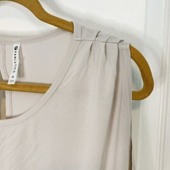 Fabletics Open Back Grey Athletic Workout Gym Sleeveless Lightweight Shirt - Picture 6 of 13